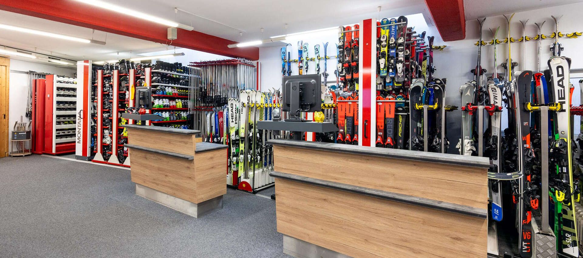 Ski- und Snowboard-Verleih im Sportshop Krismer in Fiss